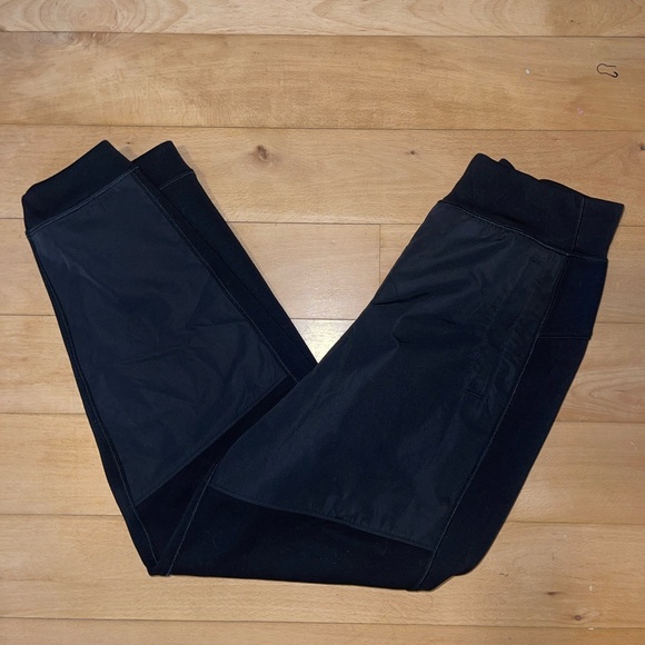 ATHLETA | Black Athleta Sweat Pants - Picture 3 of 10
